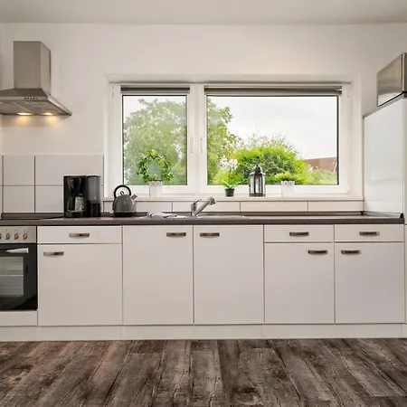 Vierseen - Mueritz, Fleesensee, Koelpinsee, Plauer * Walow